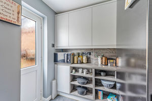 Photo 19- click for photo gallery